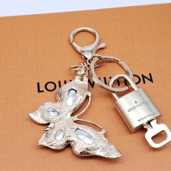 Authentic Louis Vuitton Gold Lock & Box w/ Unbranded Butterfly Bagcharm 120825 - Picture 7 of 8
